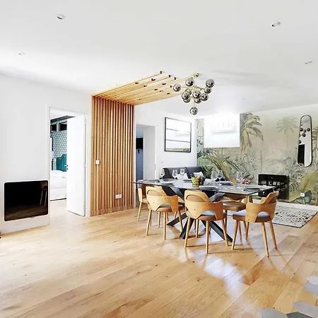 Lovely Montorgeuil 6p דירה *